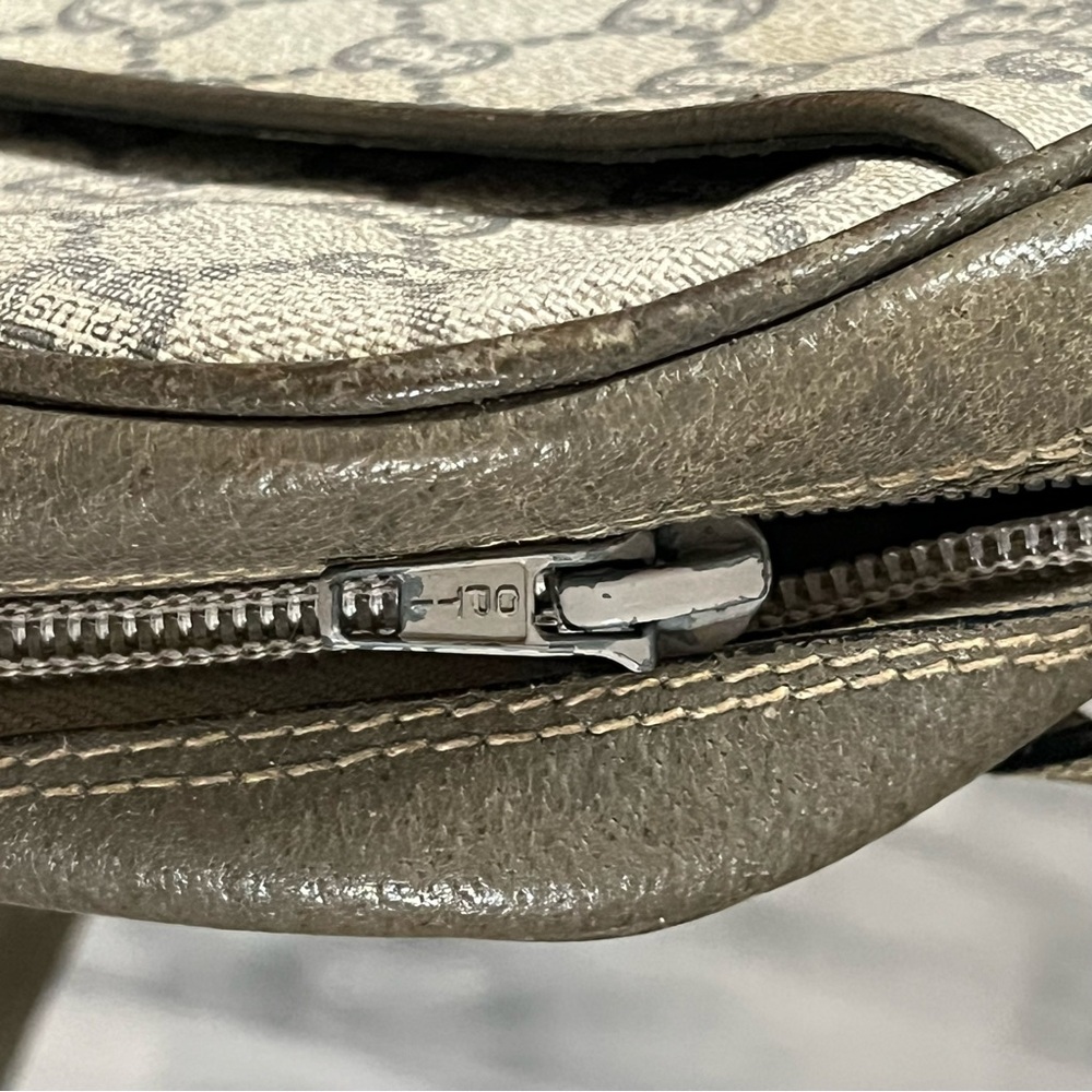 RARE Gucci Plus Authentic Crossbody Bag Supreme GG Monogram - Picture 7 of 11